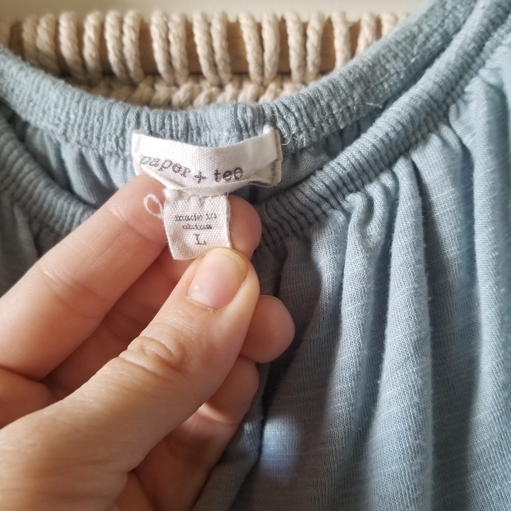 Off the shoulder blouse - Picture 2 of 3